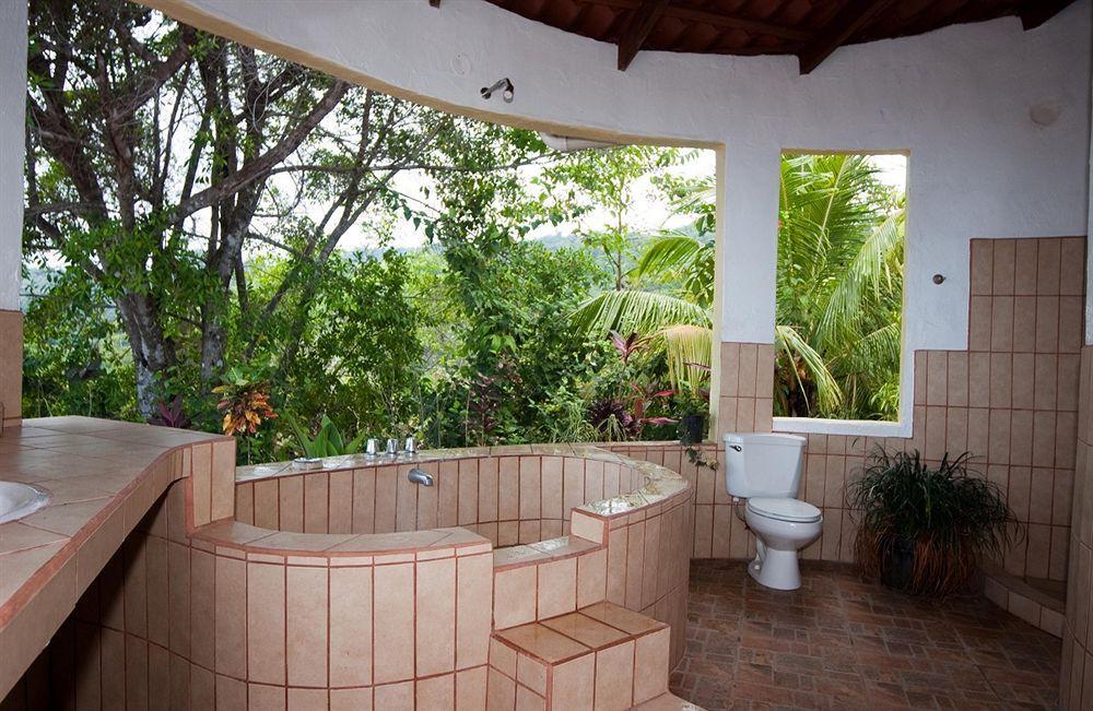 Hotel Lagunavista Carate